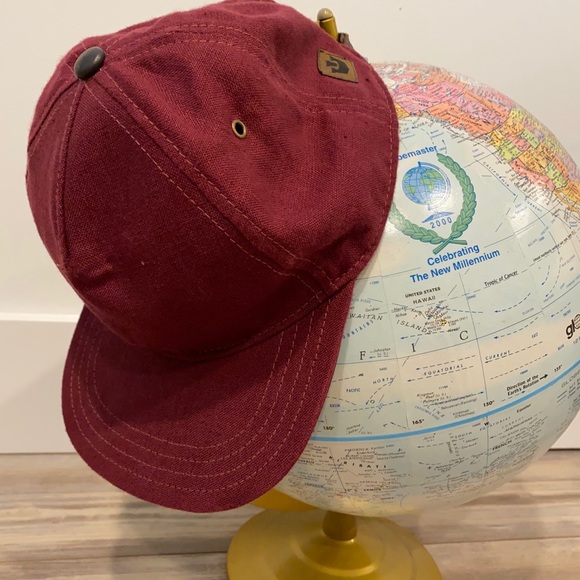 Goorin Bros Maroon Pool Boy Hat - Picture 1 of 5